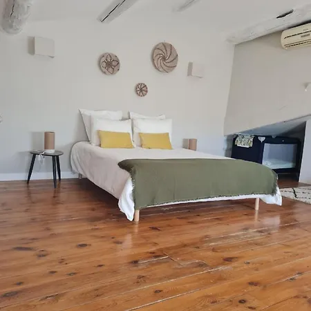 Le Cocon D'hanna Holiday home Bagnols-sur-Ceze